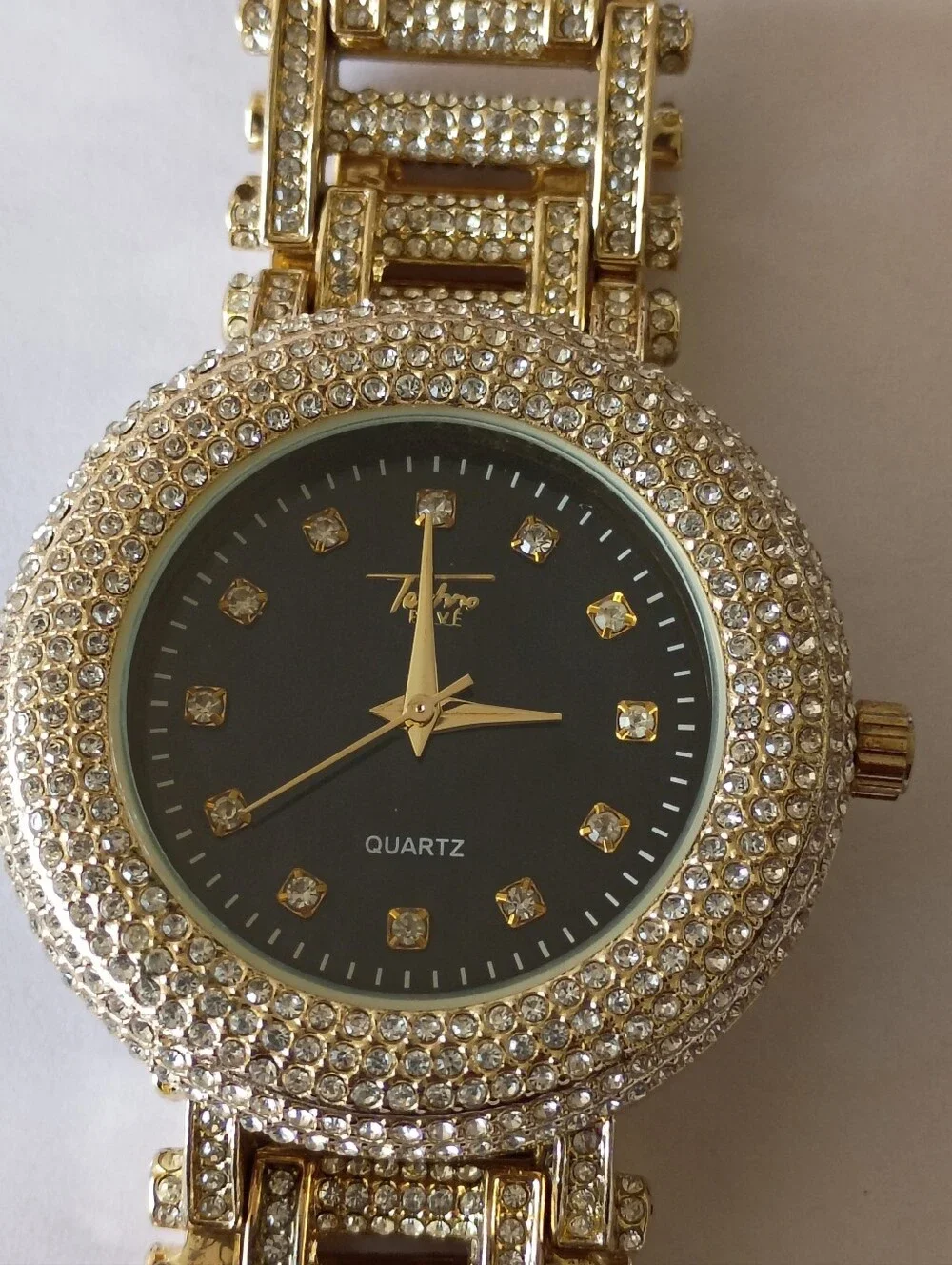 Techno Pavé Model 9109, a luxury-style, iced-out quartz watch